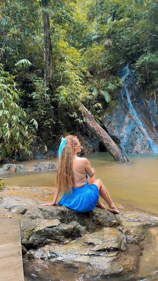 Post 4 by Modellamia on TikTok (video)