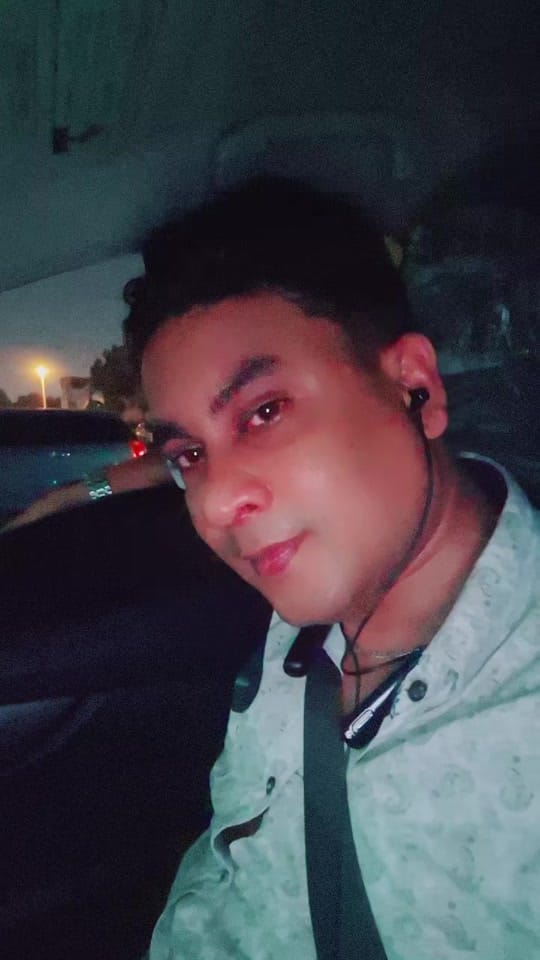 Post 4 by Anwar Mollah ডুবাই প্রবাসি on TikTok (video)