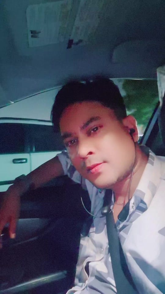 Post 5 by Anwar Mollah ডুবাই প্রবাসি on TikTok (video)