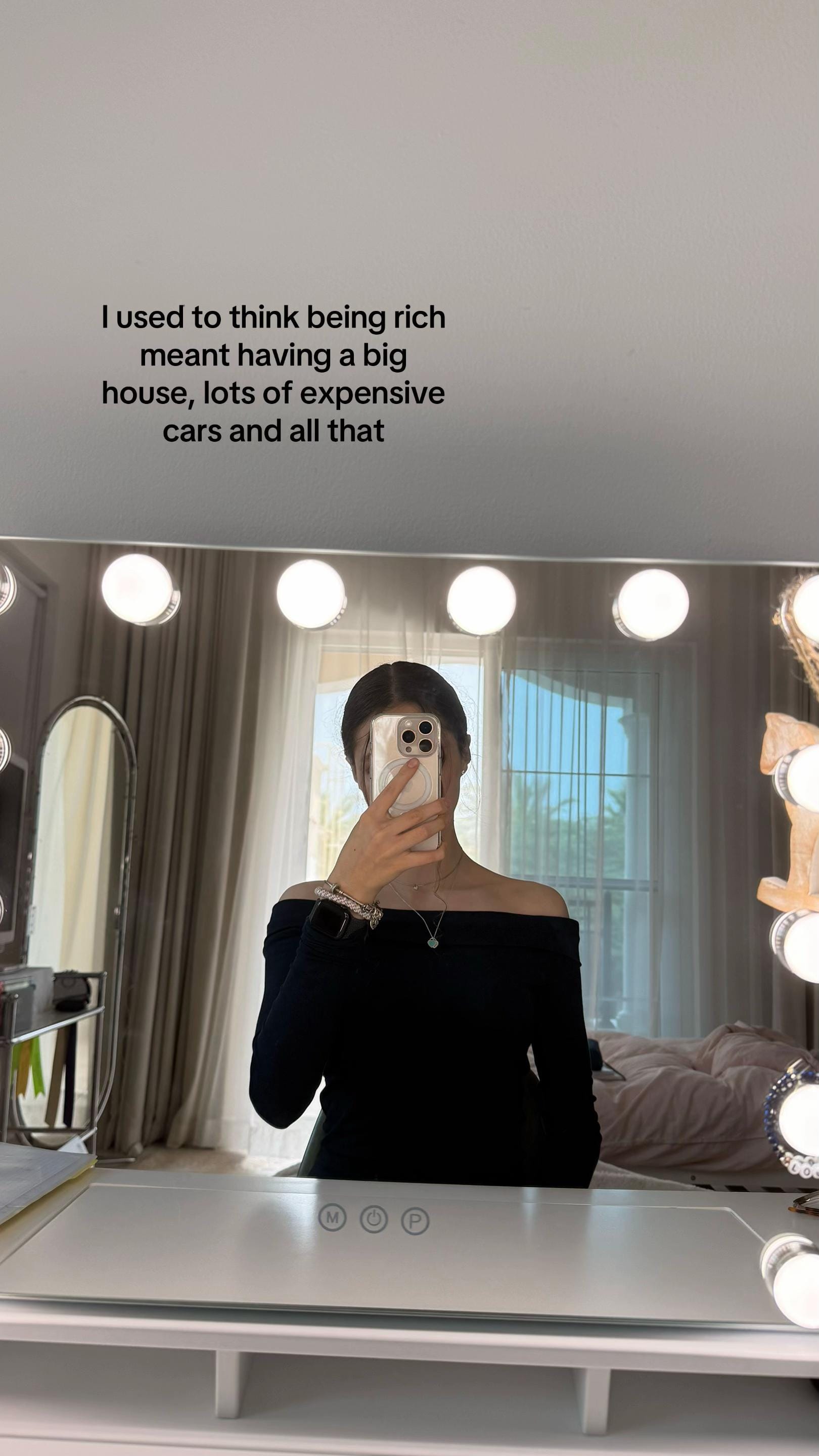 Post 3 by Lina on TikTok (video)