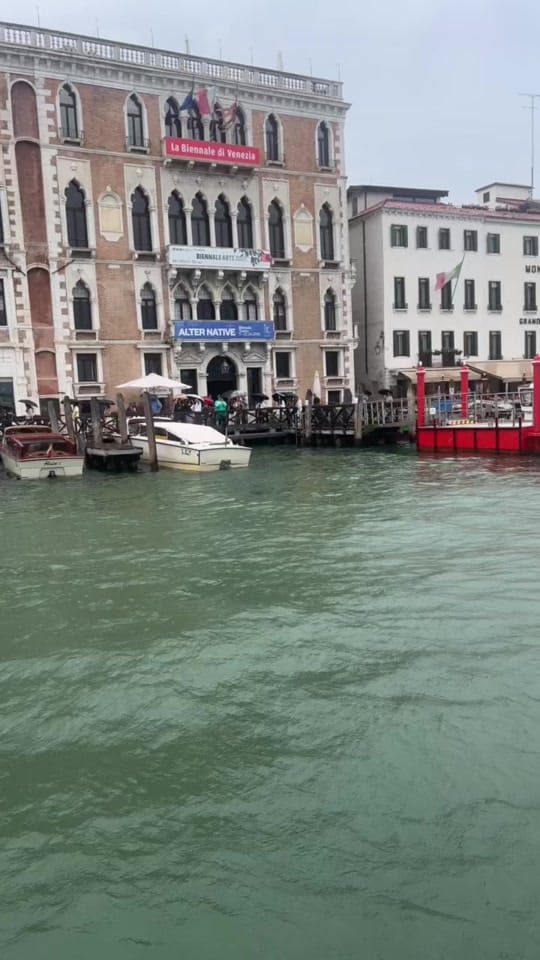Post 1 by Francesca Barresi Vlog on TikTok (video)