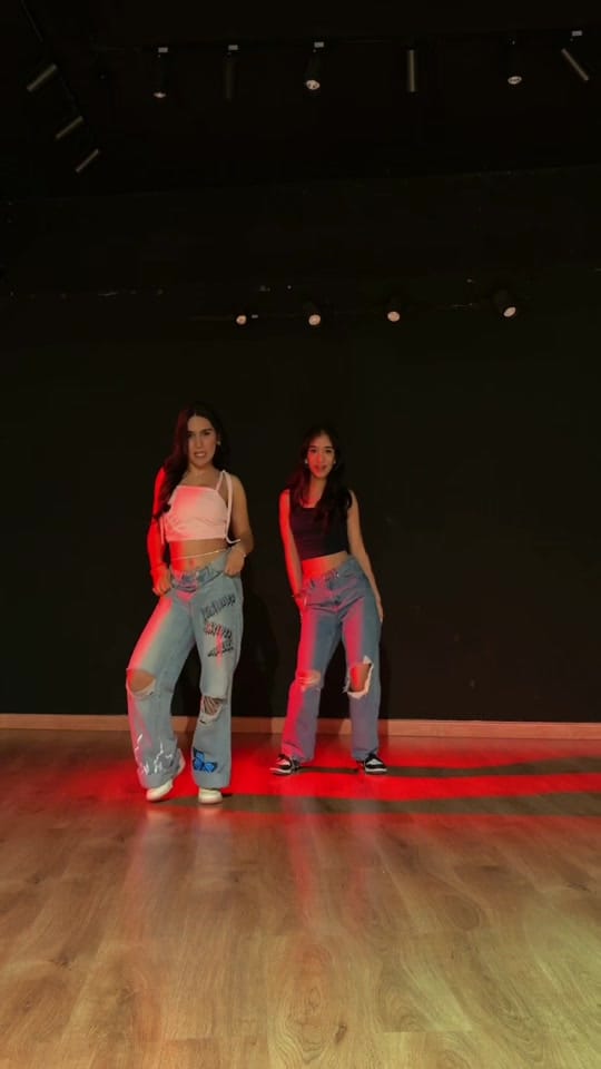 Post 4 by Jhalak Sharma🌻🧿• Following on TikTok (video)