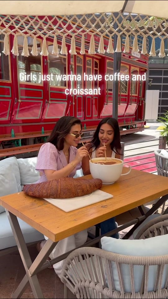 Post 5 by Sahar kaii on TikTok (video)