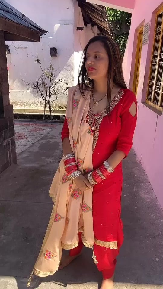 Post 6 by user659441 piyu on TikTok (video)