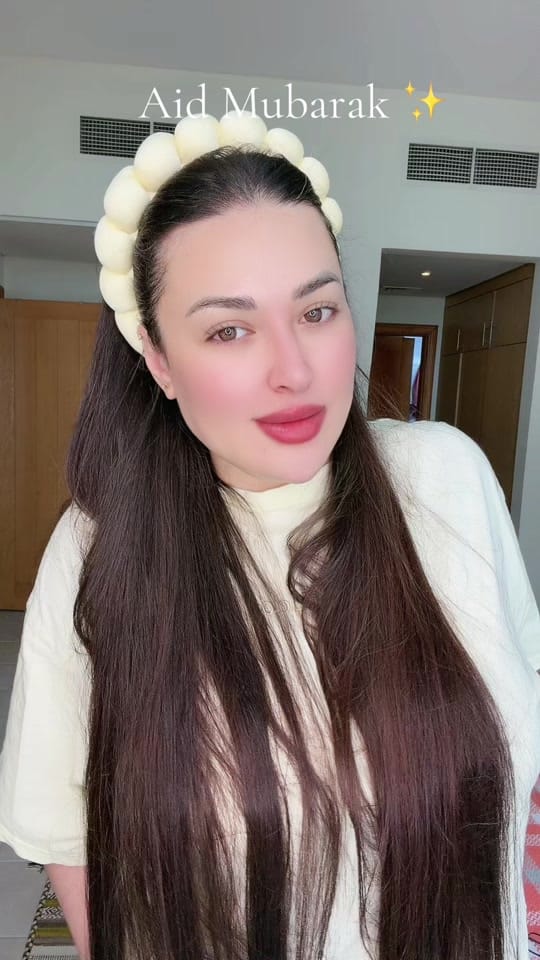 Post 2 by Yasmine_saouda on TikTok (video)