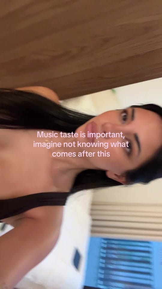 Post 7 by Lorena on TikTok (video)