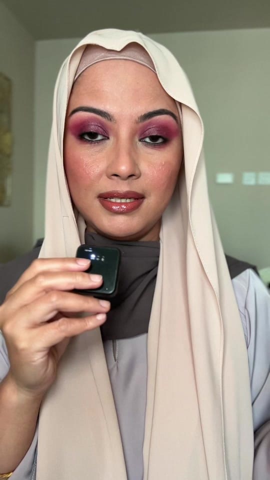Post 2 by VeenaHussain on TikTok (video)