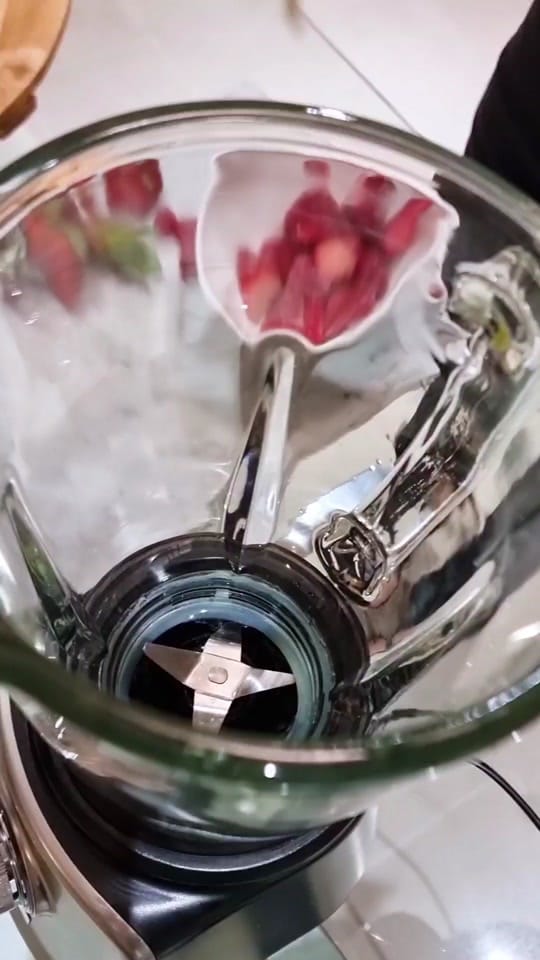 Post 10 by Yammie Foodies🍓🫐🍌🥝🍎 on TikTok (video)