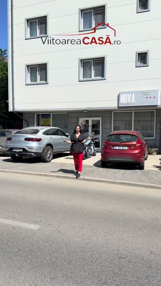 Post 10 by Deea M. Cataramă on TikTok (video)