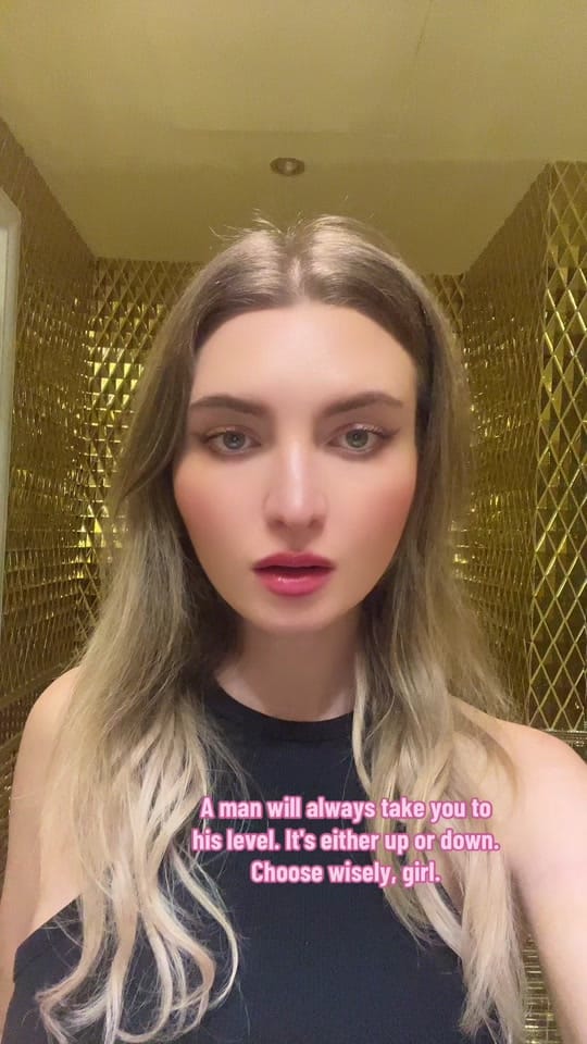 Post 4 by itsloulita on TikTok (video)
