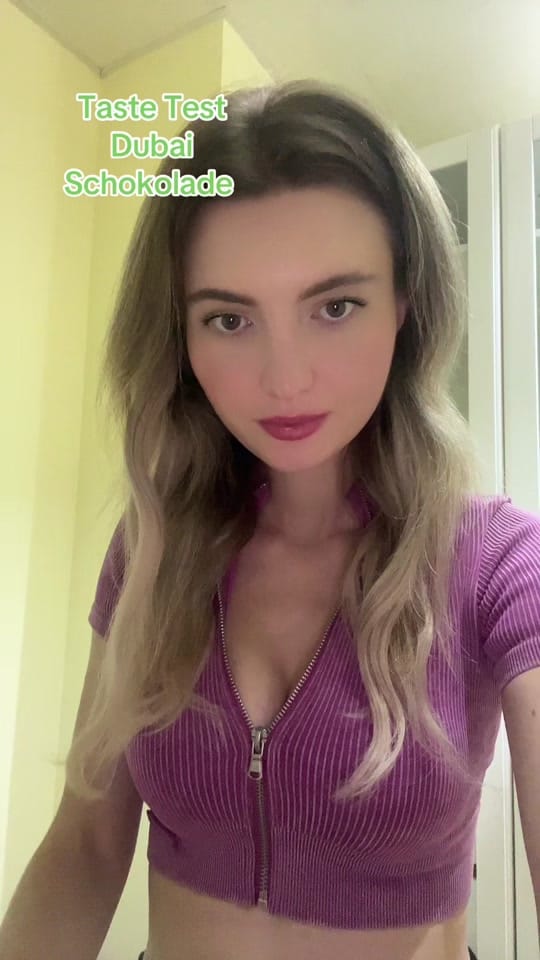 Post 6 by itsloulita on TikTok (video)