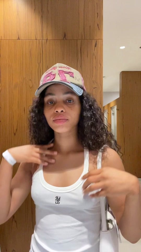 Post 9 by Ola💙 on TikTok (video)