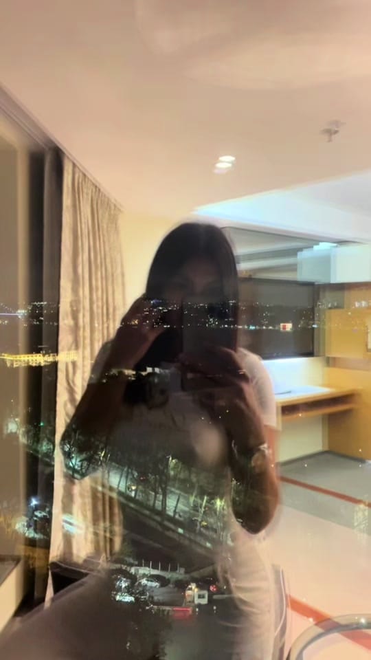 Post 7 by Anna on TikTok (video)