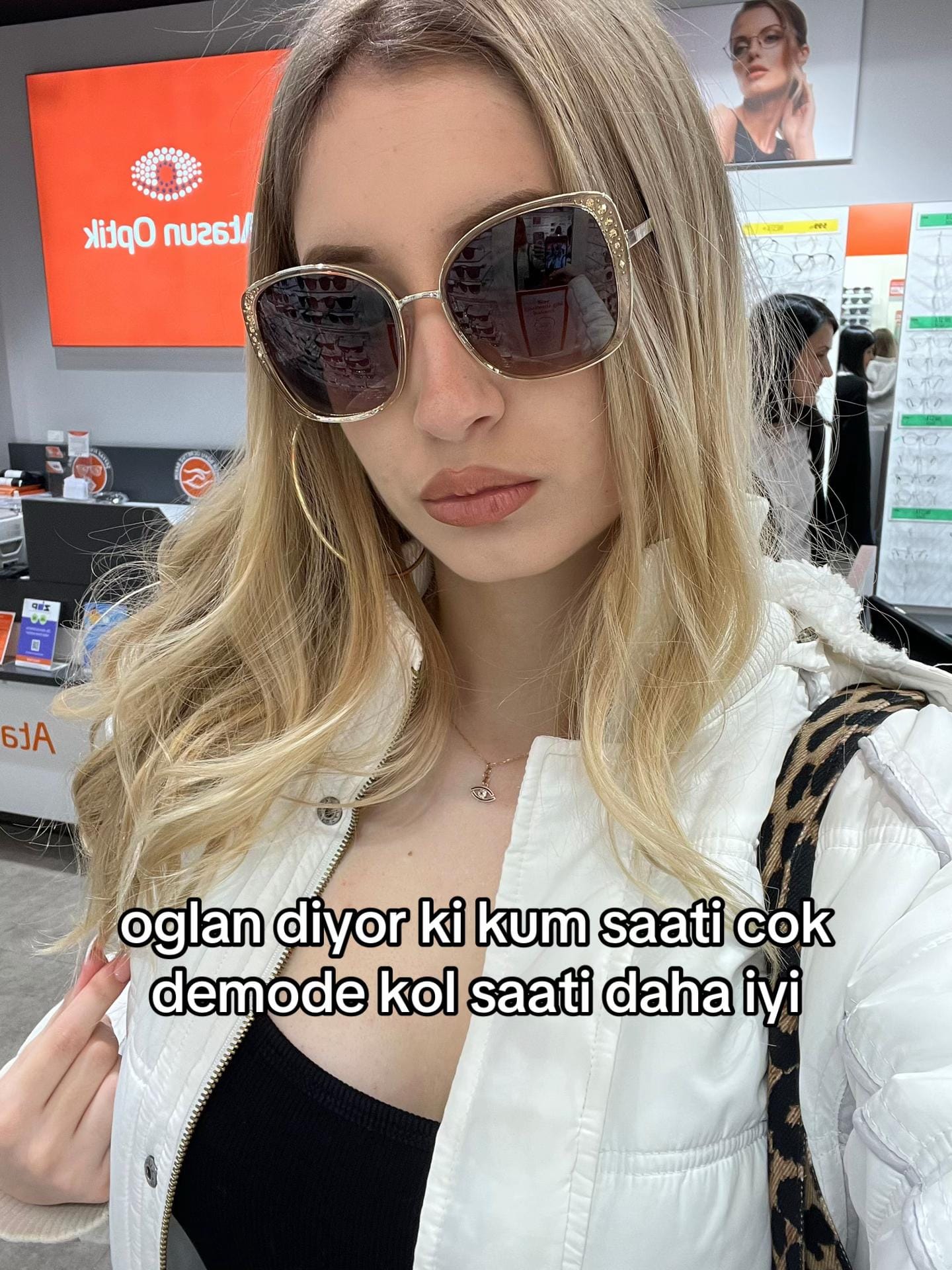 Post 4 by neslypizza🪬 on TikTok (video)