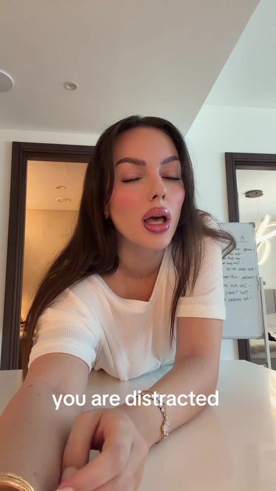 Post 5 by jessicajazela on TikTok (video)