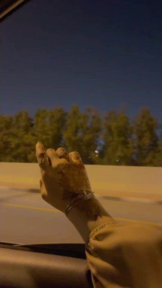 Post 10 by Mahtab on TikTok (video)