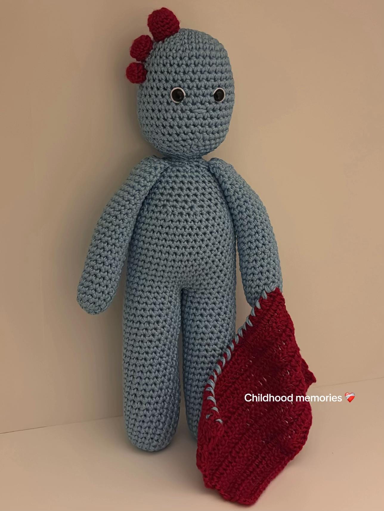 Post 5 by Threads and Knots on TikTok (video)