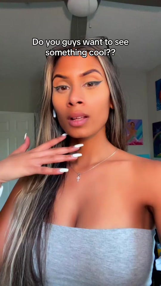 Post 5 by Miilo | Painter & Creator🎨✨ on TikTok (video)