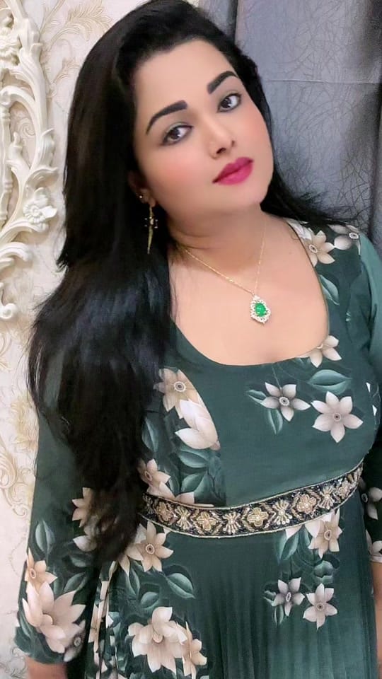 Post 4 by 👑Manju Prathap👑 on TikTok (video)