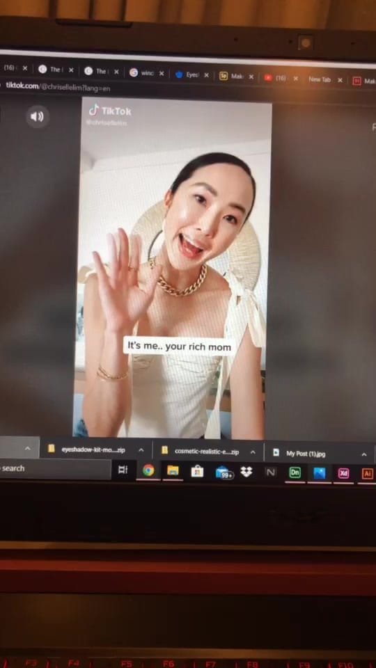 Post 10 by Fara 👩🏻‍💻 | Designtok on TikTok (video)