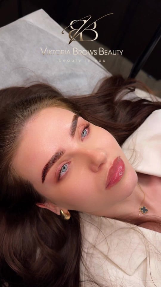 Post 2 by Viktoria Brows Beauty Dubai on TikTok (video)