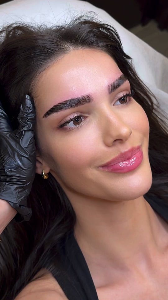 Post 8 by Viktoria Brows Beauty Dubai on TikTok (video)