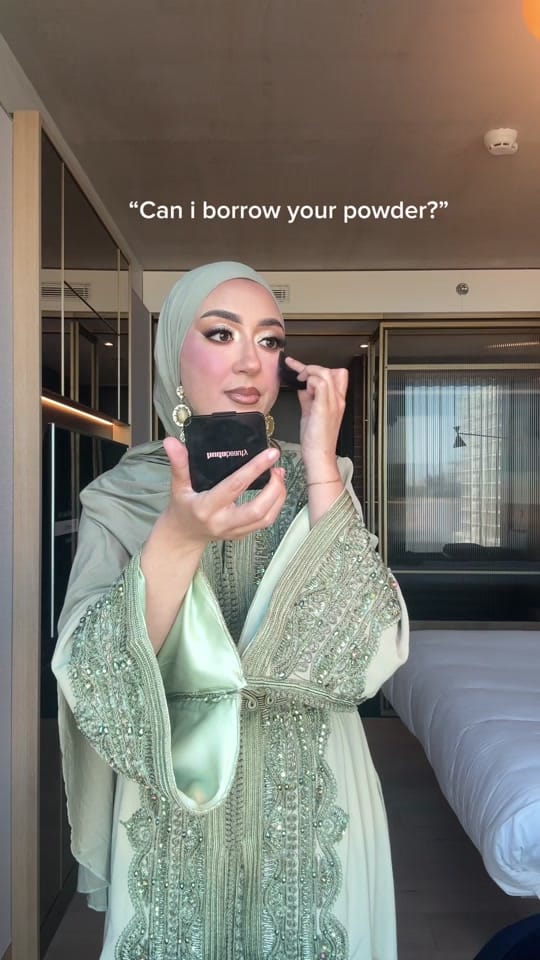 Post 5 by Zakia Picolina on TikTok (video)