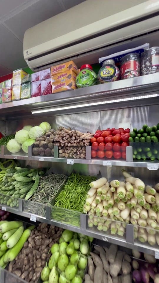 Post 9 by Pakistan Supermarket on TikTok (video)