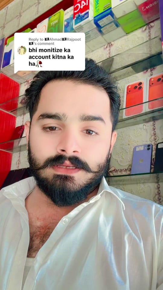 Post 3 by Dubai Mobile Samundri ✅ on TikTok (video)