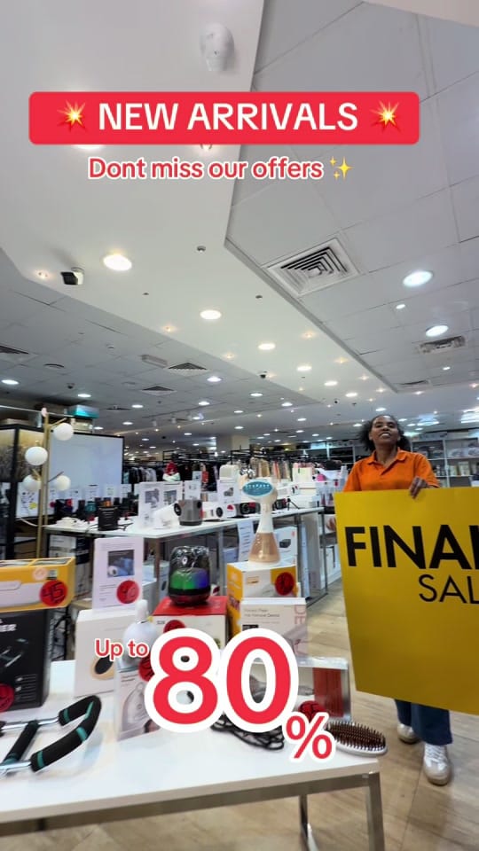 Post 1 by Amazing Outlet on TikTok (video)