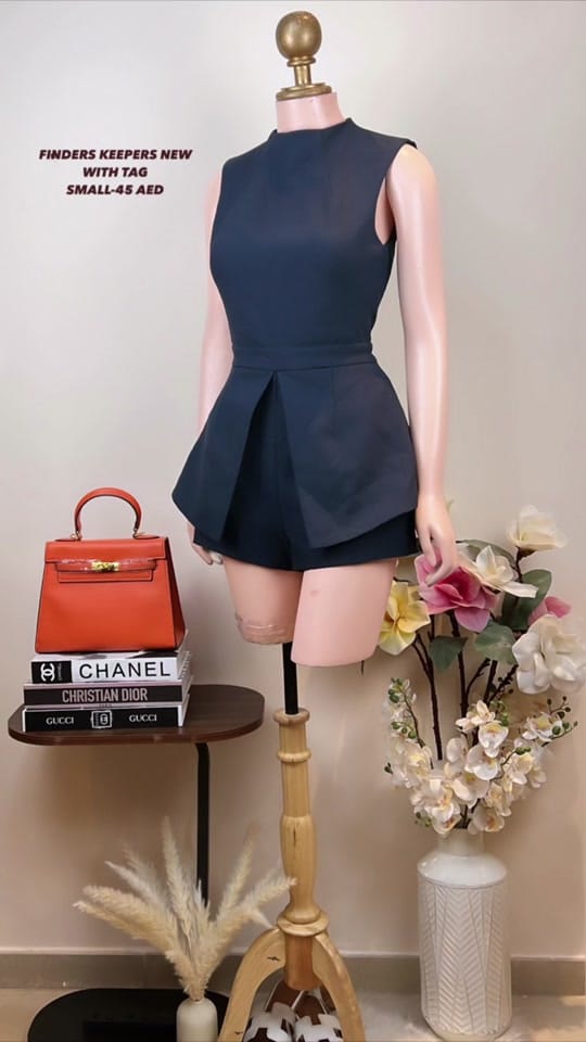 Post 6 by Selfie Goodies on TikTok (video)