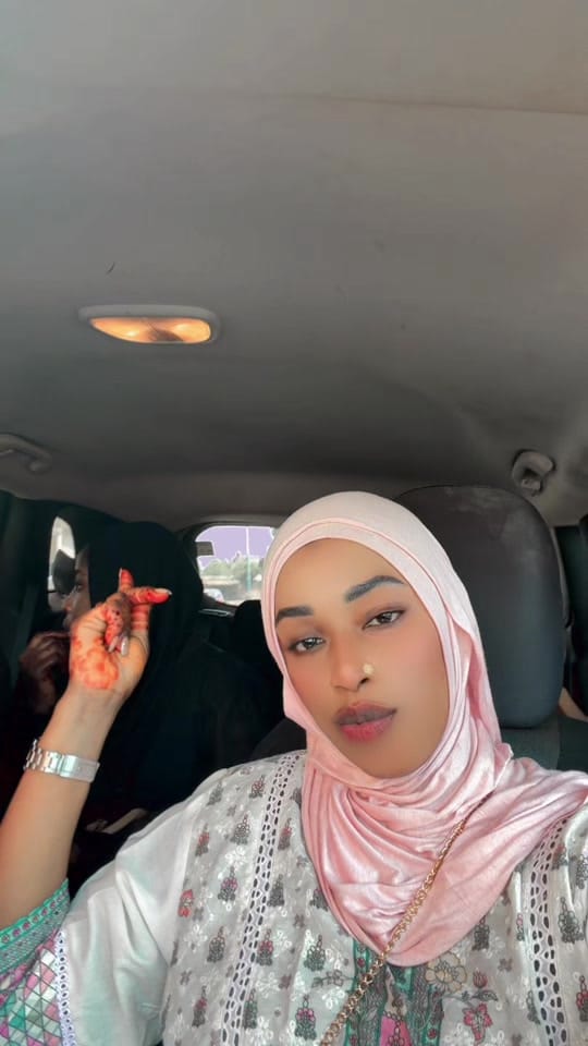 Post 5 by Kandja Coumbaty kounady🇦🇪🤍 on TikTok (video)