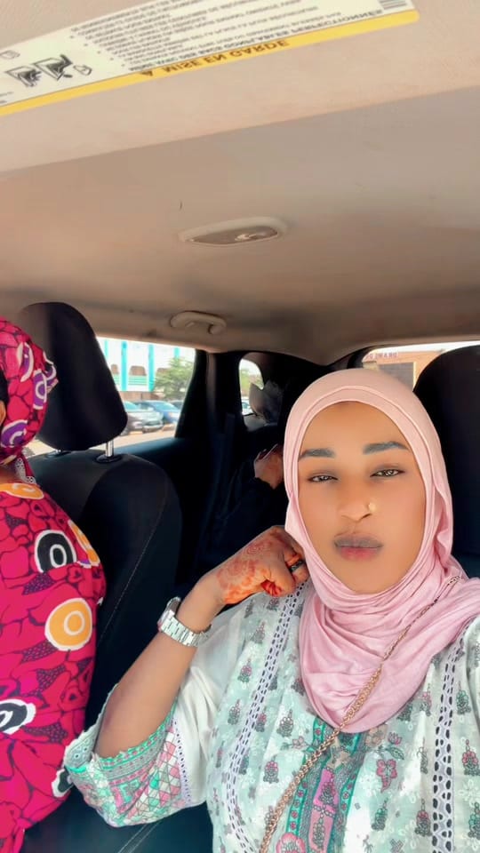 Post 4 by Kandja Coumbaty kounady🇦🇪🤍 on TikTok (video)