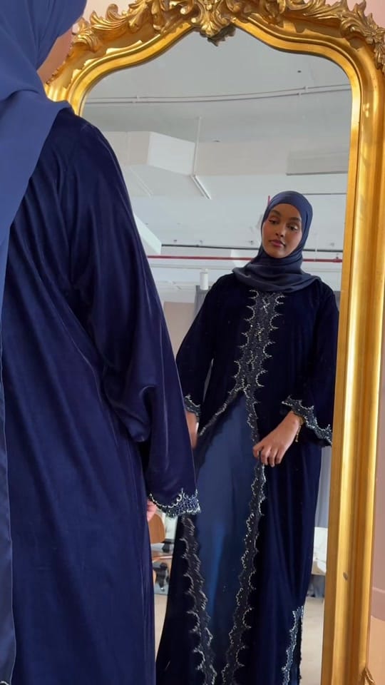 Post 5 by AYSUM ايسم | luxury abayas on TikTok (video)