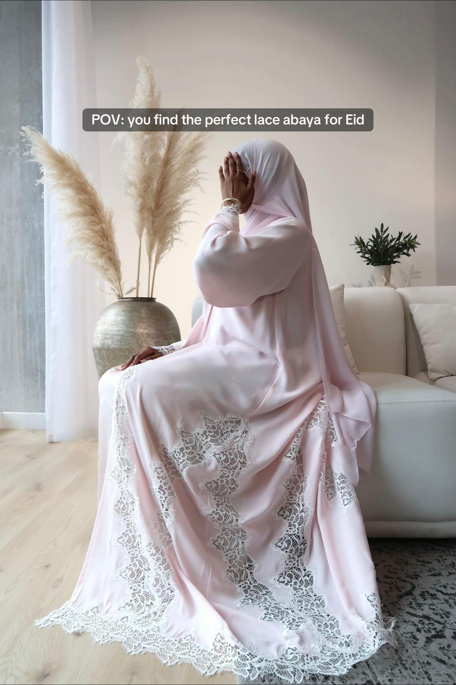Post 2 by AYSUM ايسم | luxury abayas on TikTok (video)