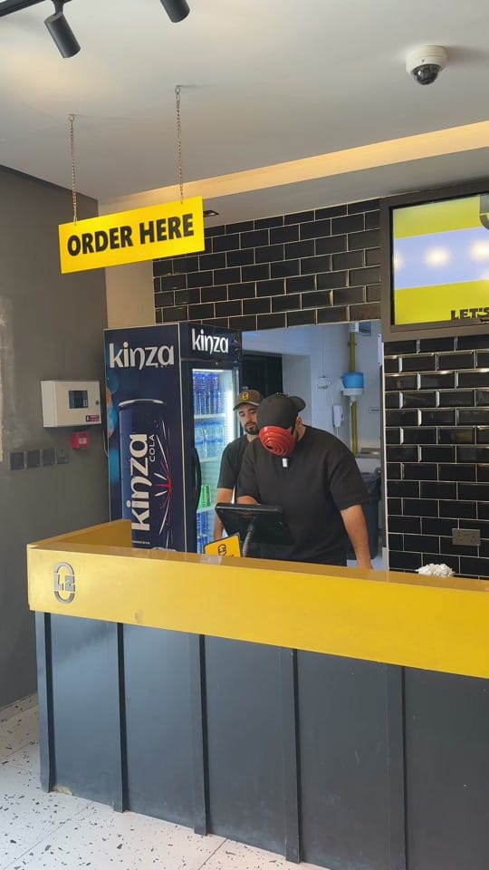 Post 6 by Lets Zinger on TikTok (video)