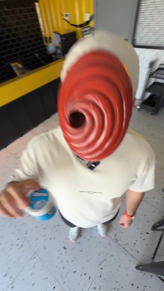 Post 9 by Lets Zinger on TikTok (video)