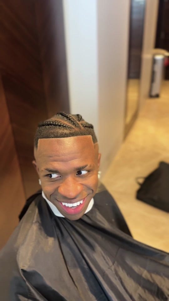 Post 9 by Ryley | Dubai Barber on TikTok (video)