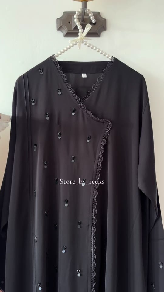 Post 5 by Store_by_reeks on TikTok (video)