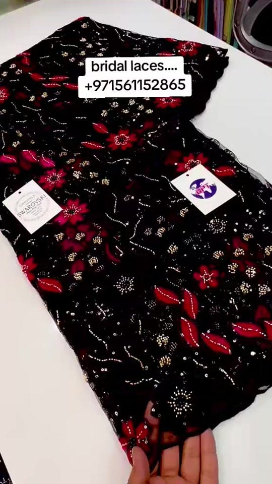 Post 8 by Dubai based Personal Shopper on TikTok (video)