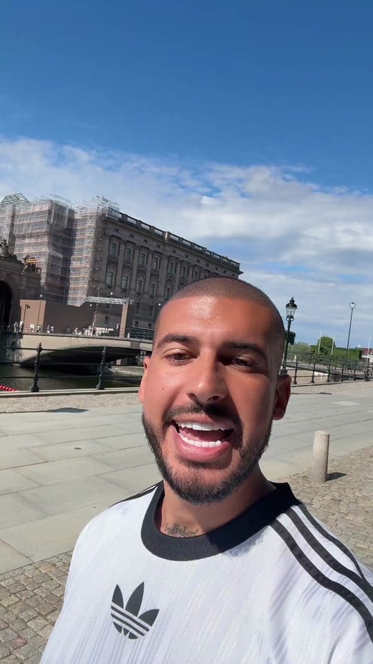 Post 1 by andreashabibiofficial on TikTok (video)