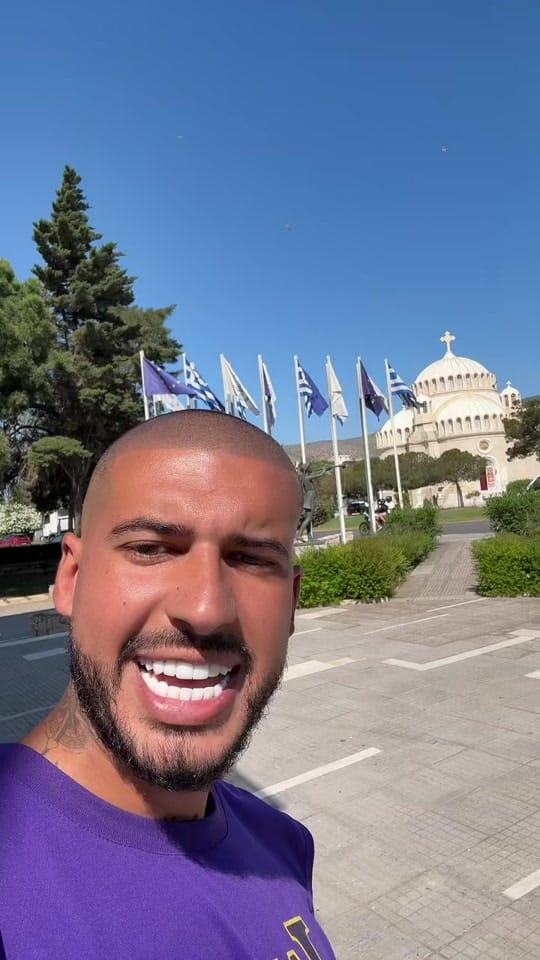 Post 4 by andreashabibiofficial on TikTok (video)