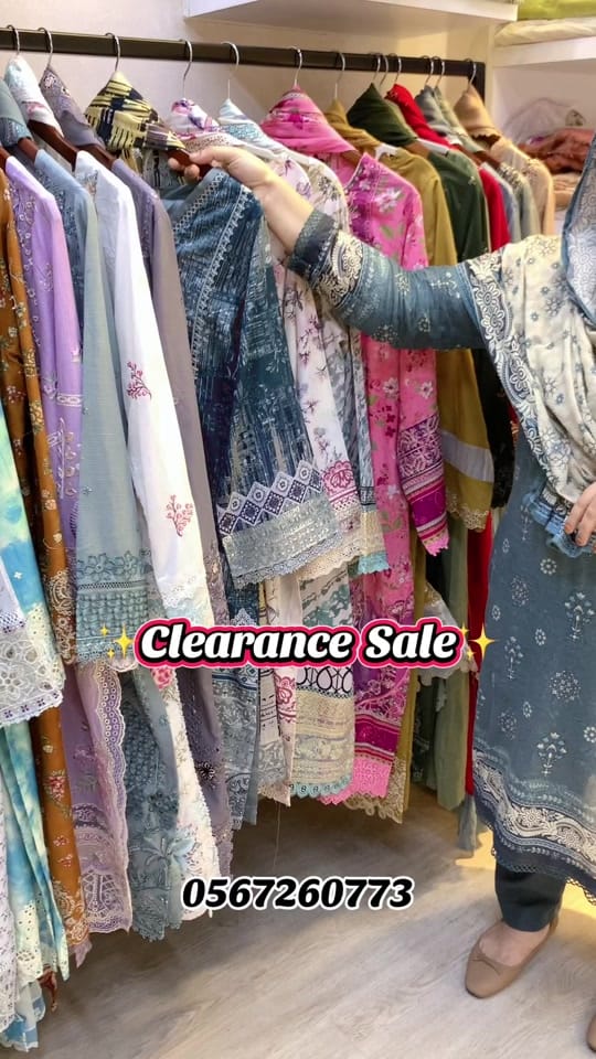 Post 10 by Dazzle Fashions on TikTok (video)