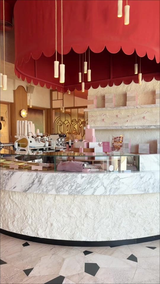Post 4 by cremelondonuae on TikTok (video)