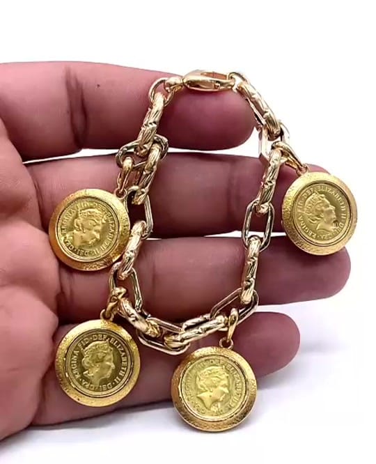 Post 5 by La Palme D'or Jewellery on TikTok (video)