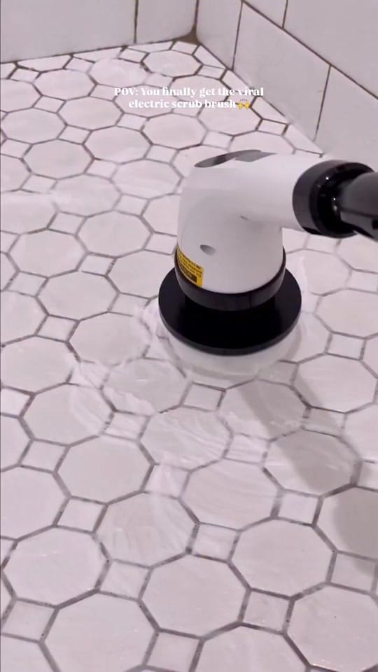 Post 3 by UAE CLICKS on TikTok (video)