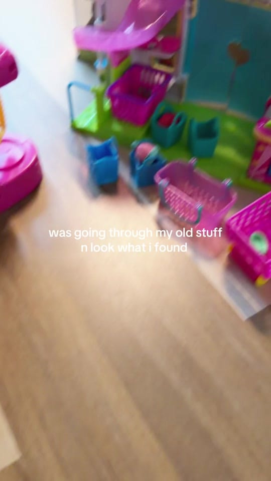 Post 3 by yuadelynn on TikTok (video)