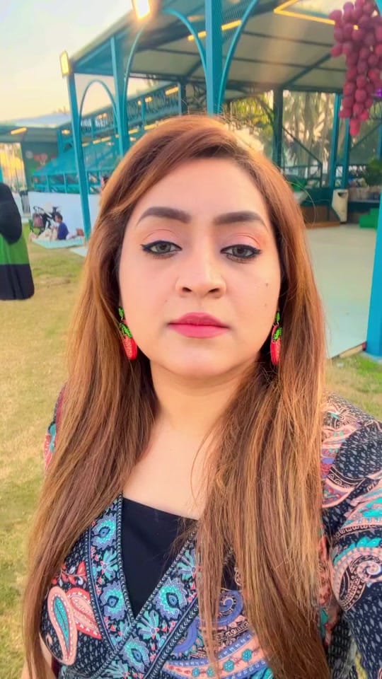 Post 4 by Sheji on TikTok (video)