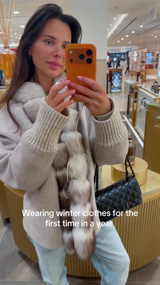 Post 6 by alice_lex1 on TikTok (video)