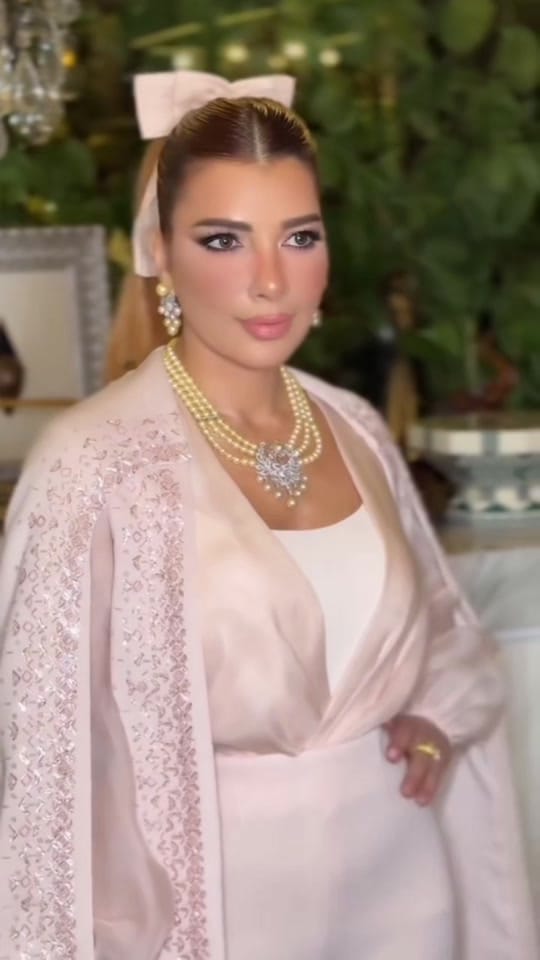Post 7 by Dr.Momena Nagy UAE Dubai on TikTok (video)